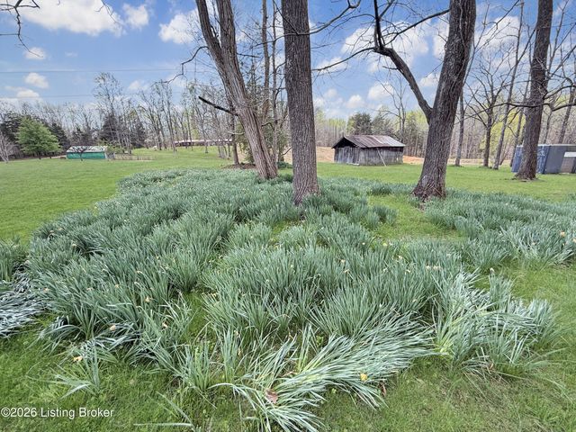850 Cedar Hill Dr, Elizabethtown, KY 42701