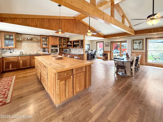 850 Cedar Hill Dr, Elizabethtown, KY 42701