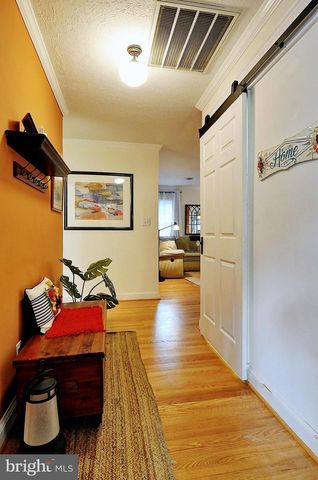 122 ARMSTRONG PL, Winchester, VA 22602