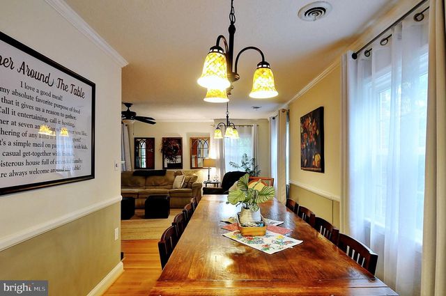 122 ARMSTRONG PL, Winchester, VA 22602