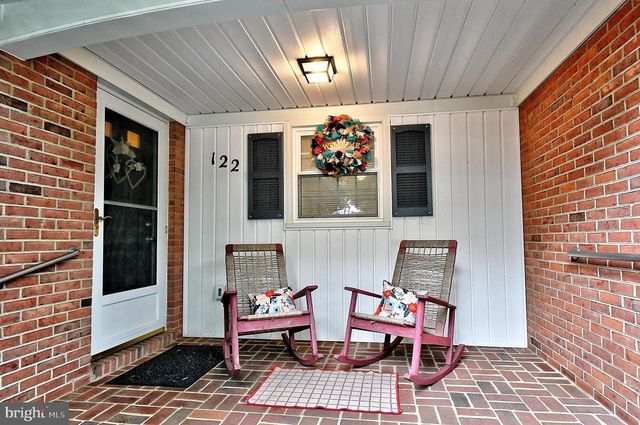 122 ARMSTRONG PL, Winchester, VA 22602