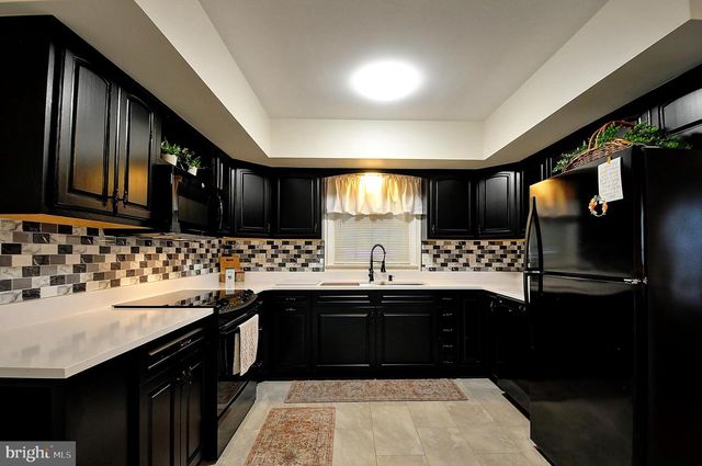 122 ARMSTRONG PL, Winchester, VA 22602