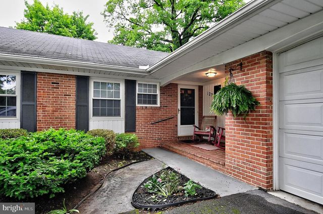 122 ARMSTRONG PL, Winchester, VA 22602