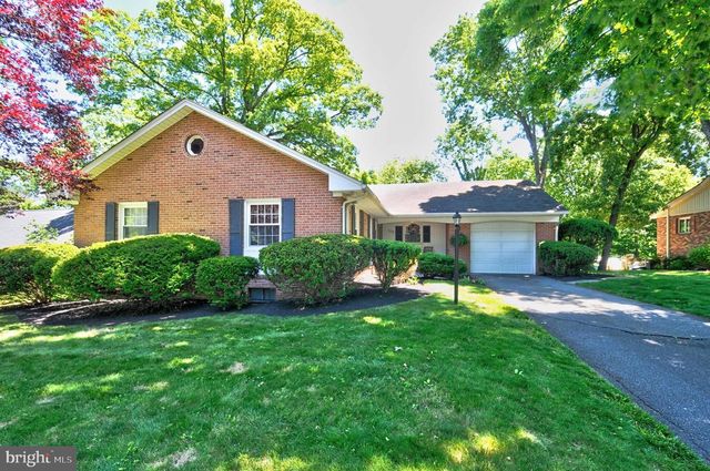 122 ARMSTRONG PL, Winchester, VA 22602