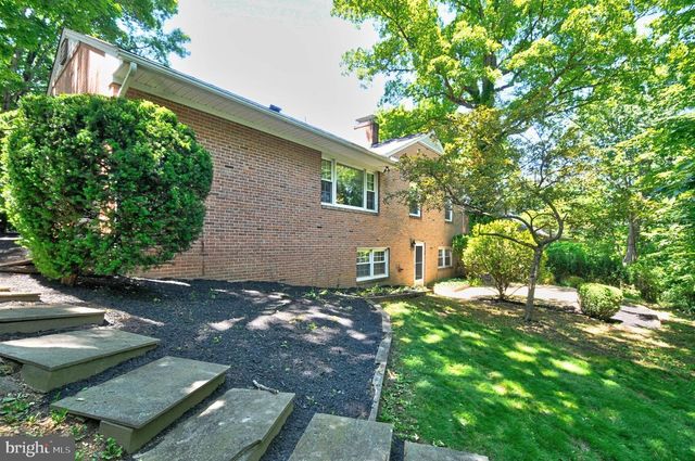 122 ARMSTRONG PL, Winchester, VA 22602