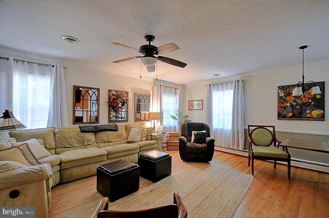 122 ARMSTRONG PL, Winchester, VA 22602