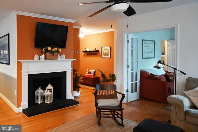 122 ARMSTRONG PL, Winchester, VA 22602