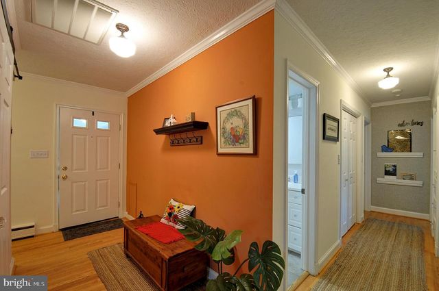 122 ARMSTRONG PL, Winchester, VA 22602