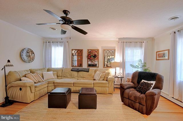 122 ARMSTRONG PL, Winchester, VA 22602