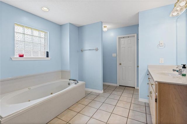 1193 Wakefield Court S, Mobile, AL 36695
