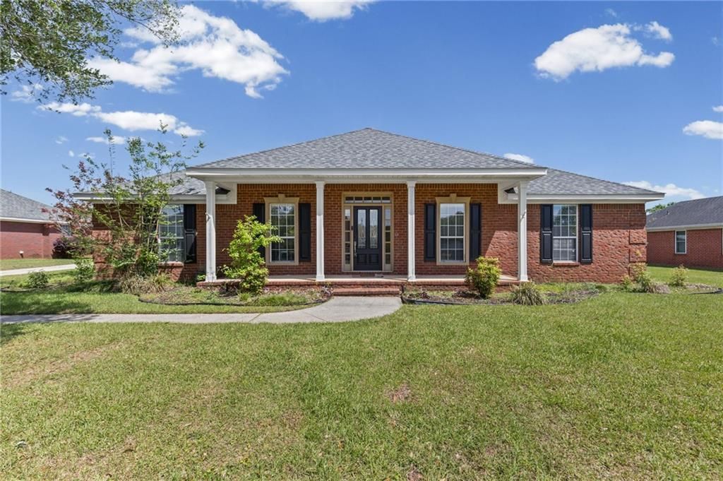 1193 Wakefield Court S, Mobile, AL 36695