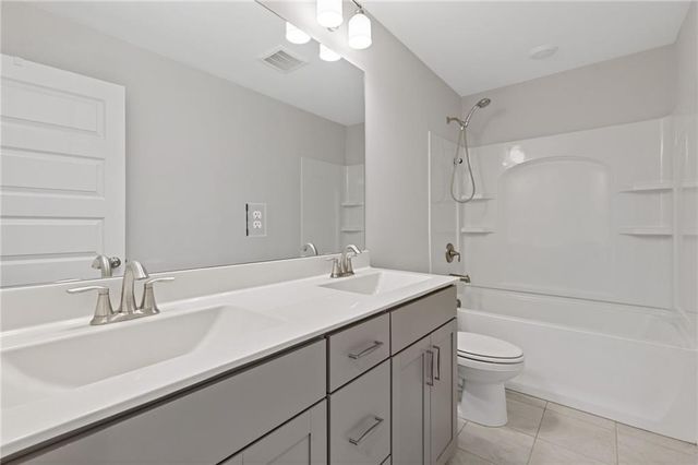 604 Redfish Way, Hoschton, GA 30548
