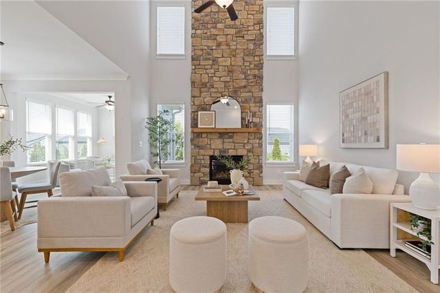 604 Redfish Way, Hoschton, GA 30548