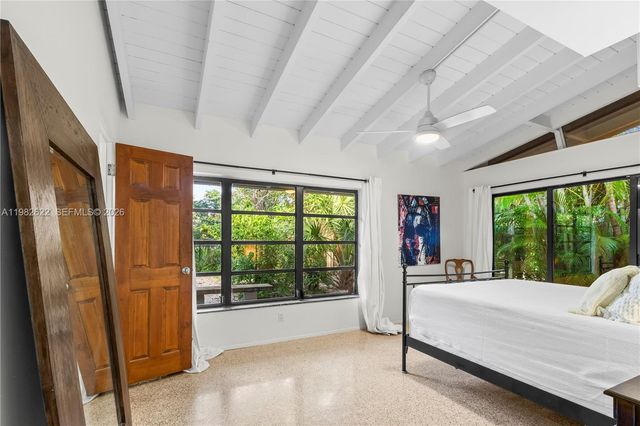 2132 Middle River Dr, Fort Lauderdale, FL 33305