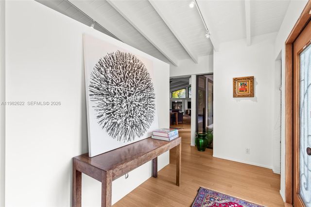 2132 Middle River Dr, Fort Lauderdale, FL 33305