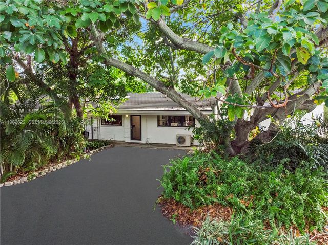 2132 Middle River Dr, Fort Lauderdale, FL 33305