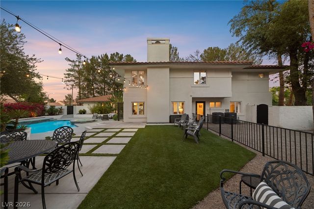 2233 Versailles Court, Henderson, NV 89074