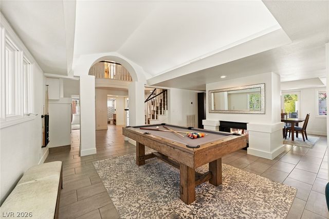 2233 Versailles Court, Henderson, NV 89074