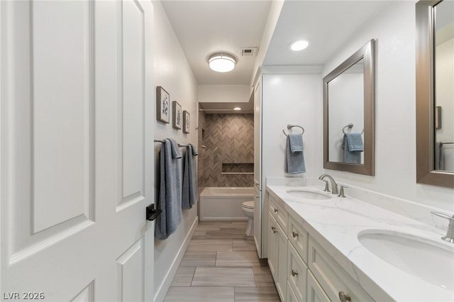 2233 Versailles Court, Henderson, NV 89074