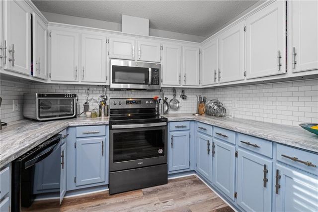 915 Linlen Avenue, Mobile, AL 36609