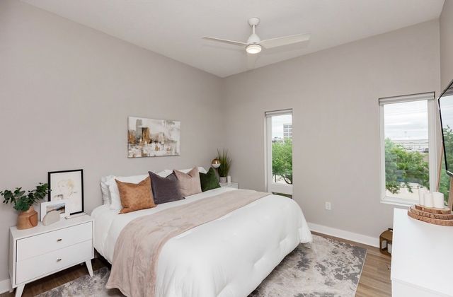 400 SW 7th Street 301, Des Moines, IA 50309