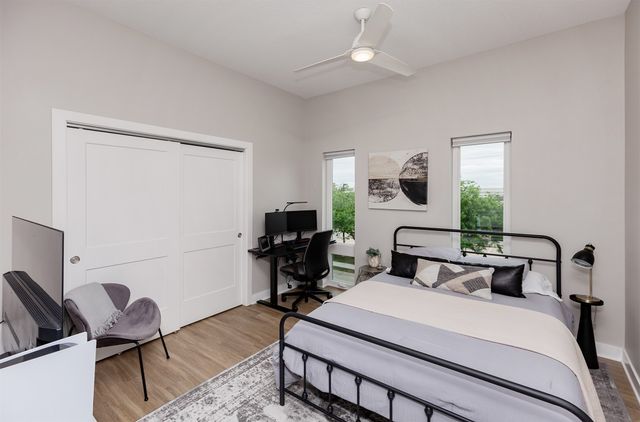 400 SW 7th Street 301, Des Moines, IA 50309