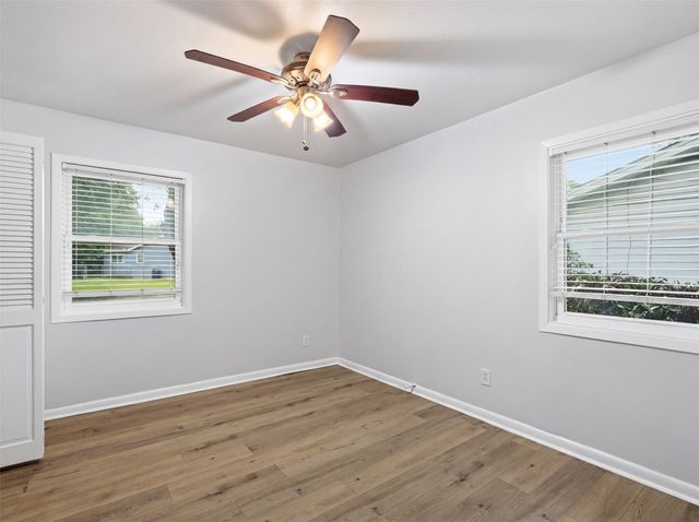 5124 Nadine Drive, Haltom City, TX 76117