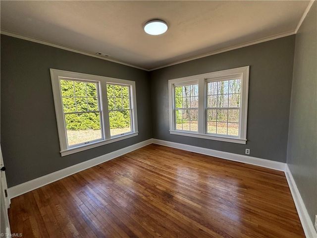 5264 Hilltop Road, Jamestown, NC 27282