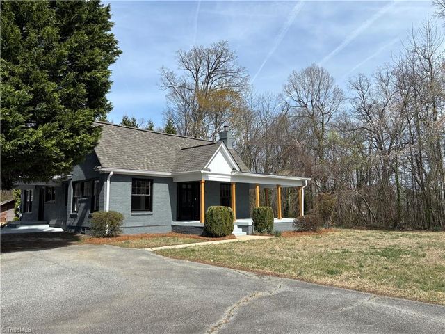 5264 Hilltop Road, Jamestown, NC 27282