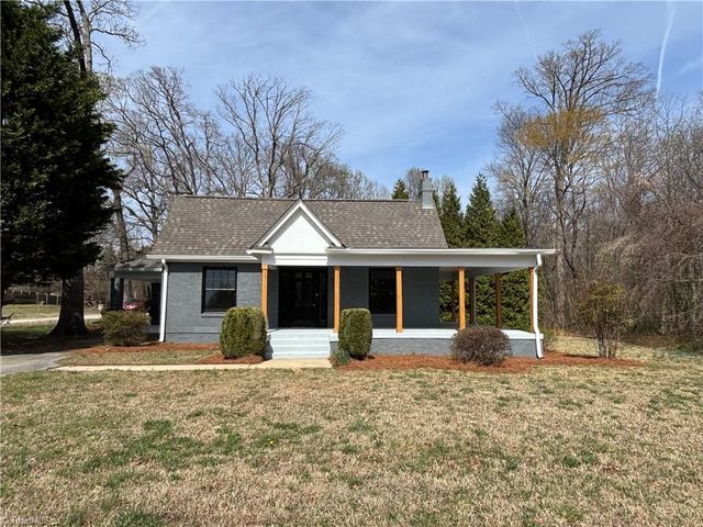 5264 Hilltop Road, Jamestown, NC 27282