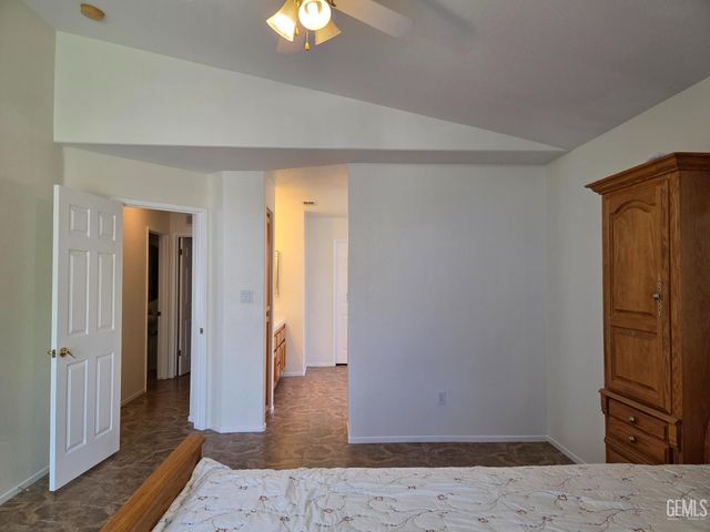 3830 Boswellia Drive, Bakersfield, CA 93311