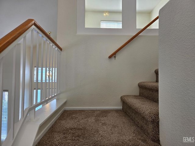 3830 Boswellia Drive, Bakersfield, CA 93311
