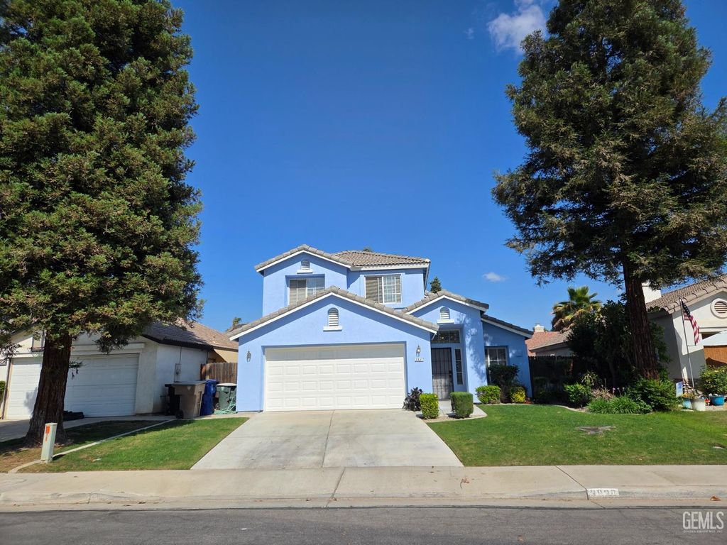 3830 Boswellia Drive, Bakersfield, CA 93311