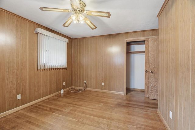1613 S TELULAH AVENUE, Appleton, WI 54915