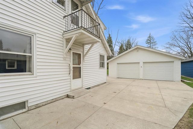 1613 S TELULAH AVENUE, Appleton, WI 54915