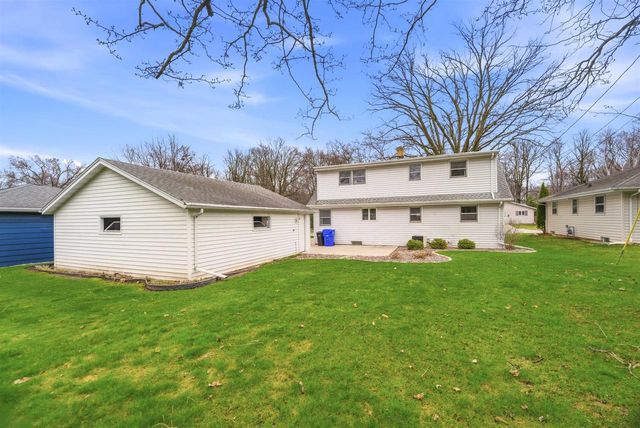 1613 S TELULAH AVENUE, Appleton, WI 54915