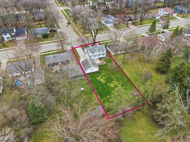 1613 S TELULAH AVENUE, Appleton, WI 54915