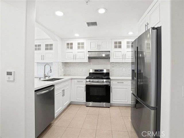 1598 Long Beach 214, Long Beach, CA 90813