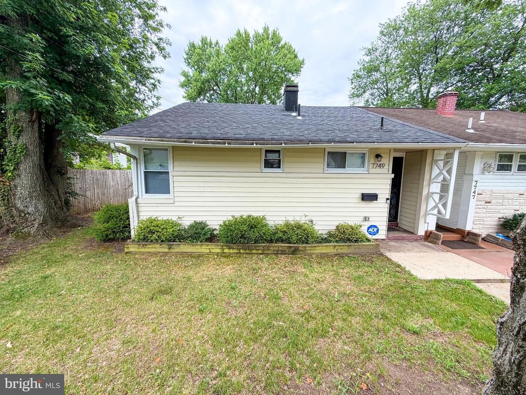 7749 NORMANDY RD, Landover, MD 20785