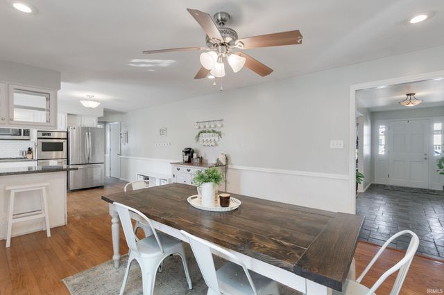 1536 Medford Lane, Mishawaka, IN 46544