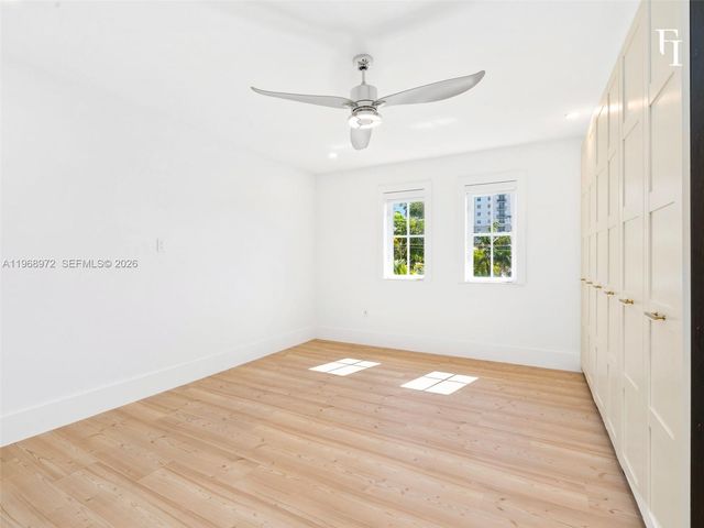 322 Madeira Ave 401, Coral Gables, FL 33134