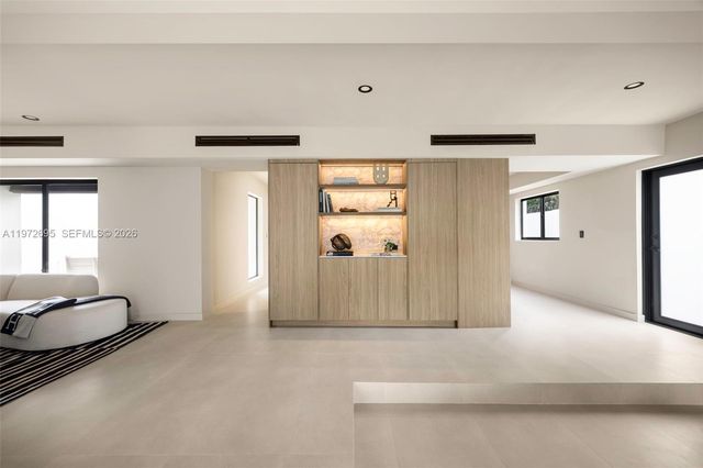 2805 SW 4th Ave, Miami, FL 33129