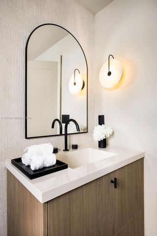 2805 SW 4th Ave, Miami, FL 33129