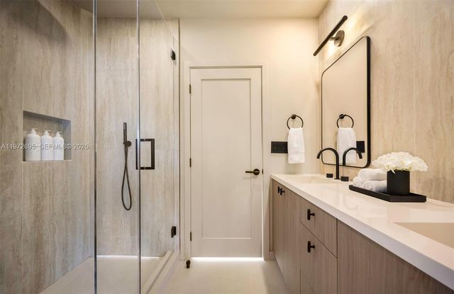 2805 SW 4th Ave, Miami, FL 33129