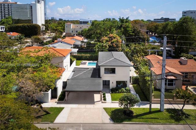 2805 SW 4th Ave, Miami, FL 33129