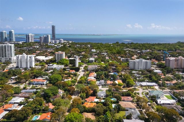 2805 SW 4th Ave, Miami, FL 33129