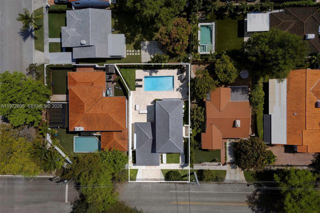 2805 SW 4th Ave, Miami, FL 33129