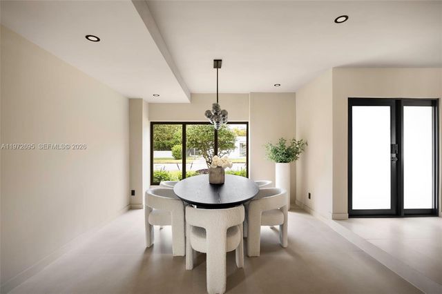 2805 SW 4th Ave, Miami, FL 33129