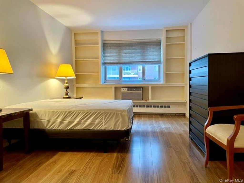 52-30 39 Drive 3J, Woodside, NY 11377 — photo 4