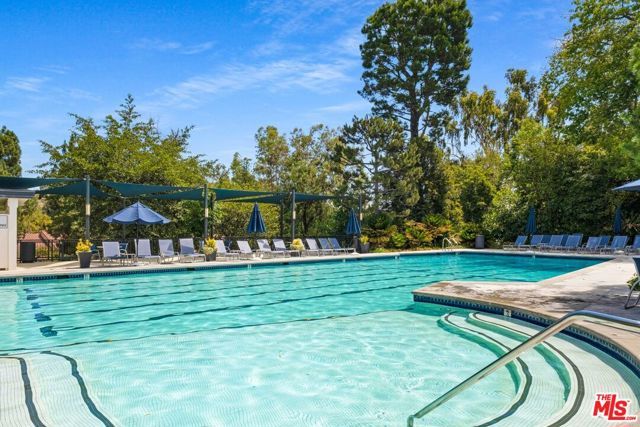 2792 Bottlebrush Drive, Los Angeles, CA 90077